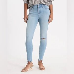 Express Mid Rise Light Wash FlexX Ripped Skinny Jeans Size M Regular